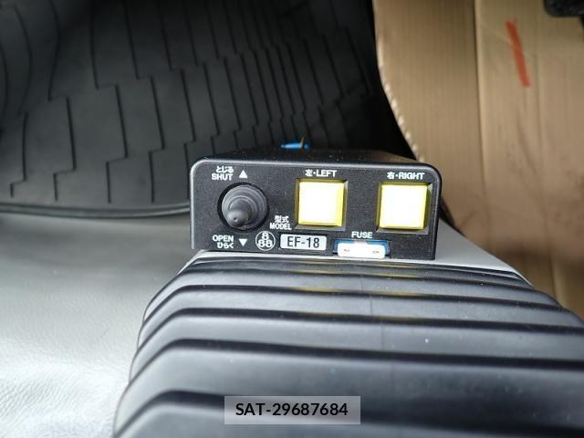 Hino DUTRO 2022-08 7902541-15