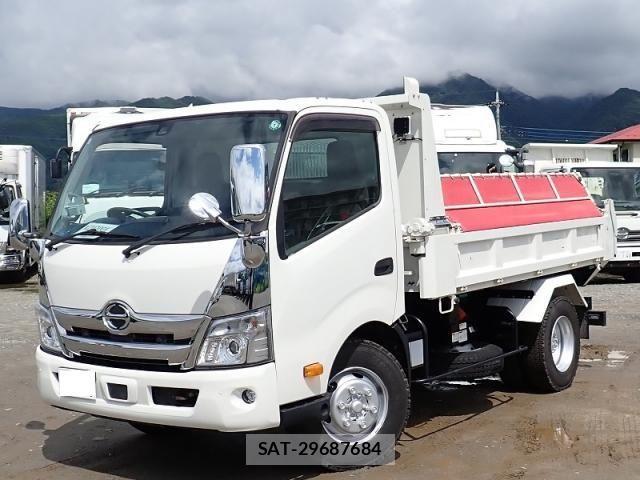 Hino DUTRO 2022-08 7902541-1