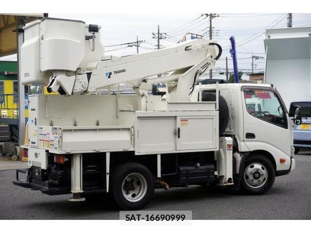 Hino DUTRO 2018-06 7961304-7