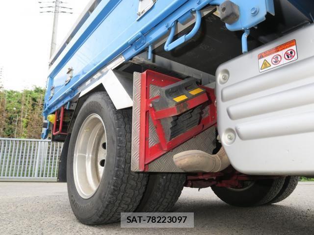 Hino DUTRO 2021-09 7961296-9