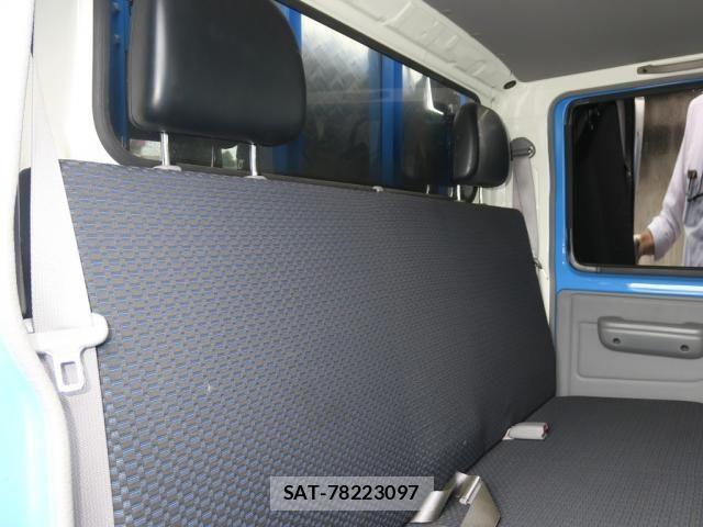 Hino DUTRO 2021-09 7961296-14