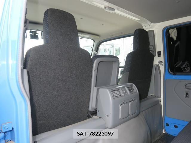Hino DUTRO 2021-09 7961296-16