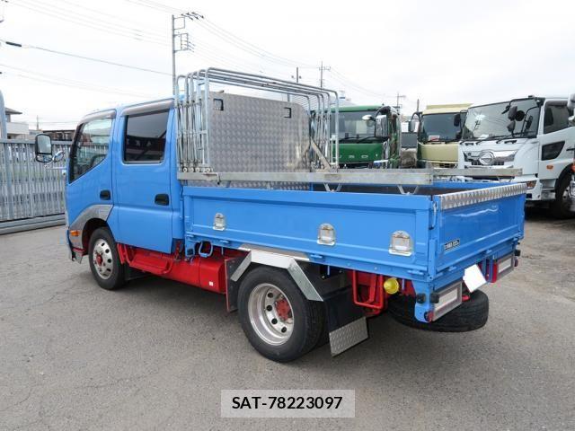 Hino DUTRO 2021-09 7961296-2