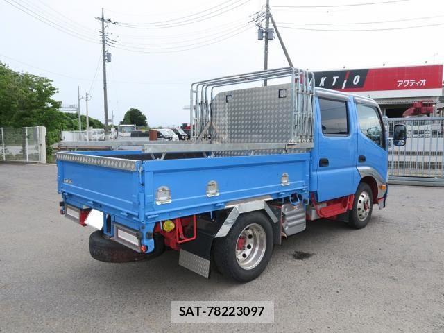 Hino DUTRO 2021-09 7961296-3