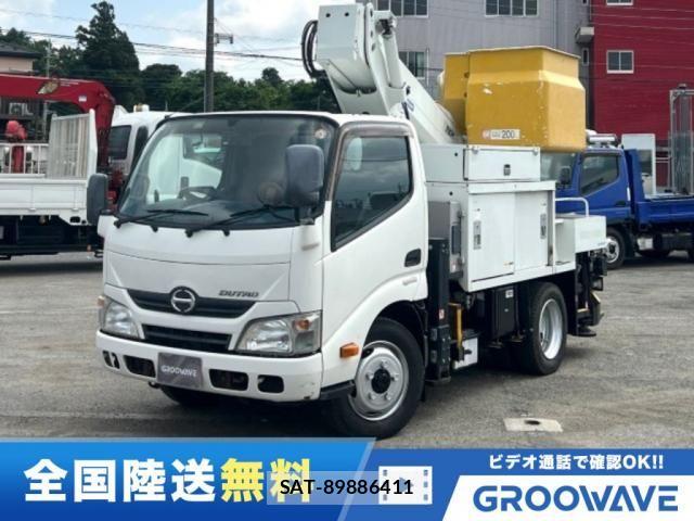 Hino DUTRO 2015-12 7961307-0