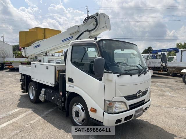 Hino DUTRO 2015-12 7961307-2