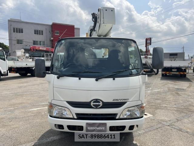 Hino DUTRO 2015-12 7961307-5