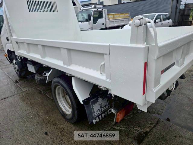 Hino DUTRO 2016-10 7961305-8