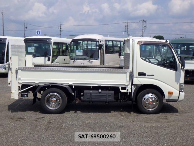 Hino DUTRO 2019-02 7961292-4