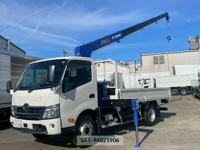 Hino DUTRO 2023-07 7961267-17