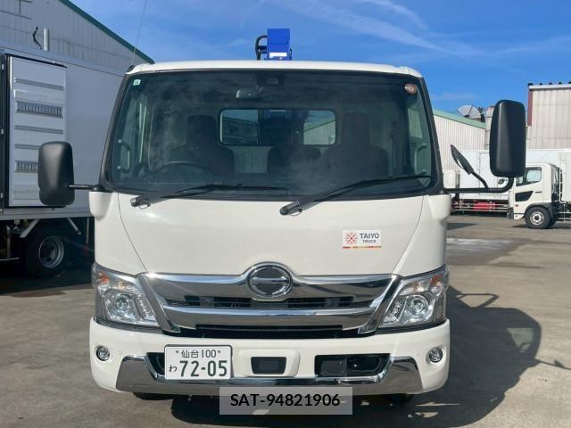Hino DUTRO 2023-07 7961267-1
