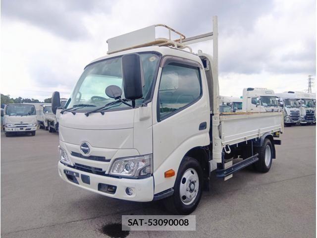Hino DUTRO 2022-05 7961295-0