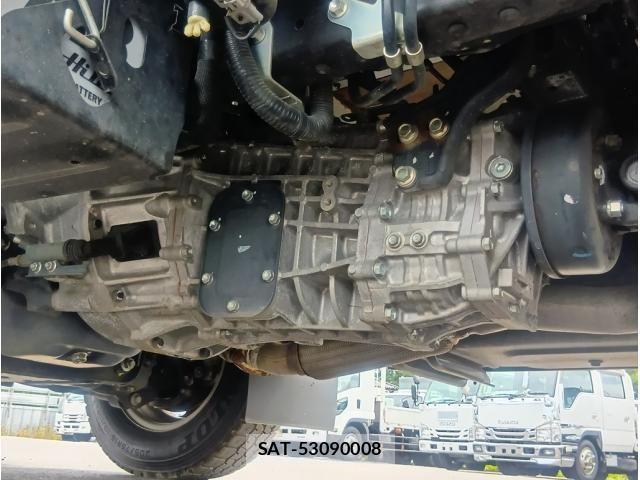 Hino DUTRO 2022-05 7961295-12