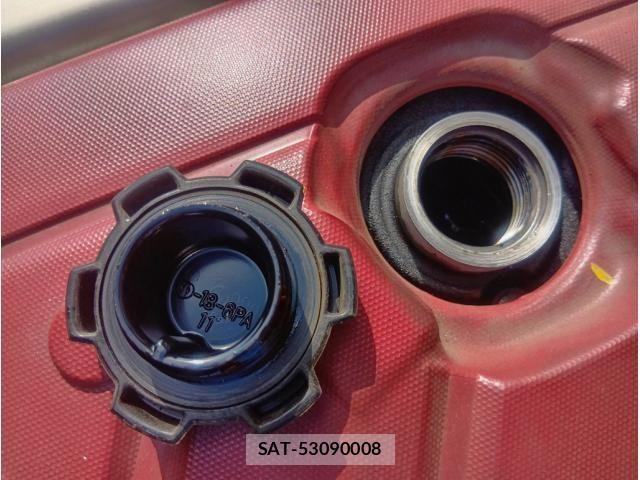Hino DUTRO 2022-05 7961295-16