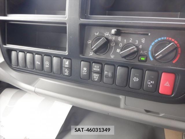 Hino DUTRO 2025-11 7961273-22
