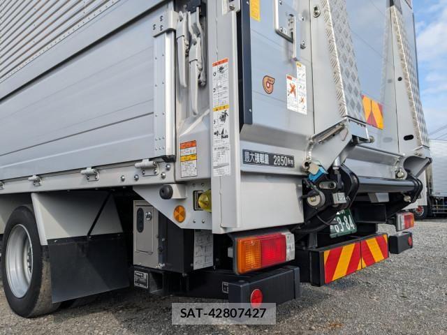 Hino DUTRO 2024-06 7961268-6