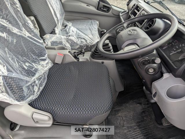 Hino DUTRO 2024-06 7961268-8