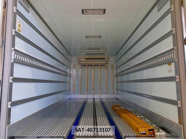 Hino DUTRO 2019-11 7961272-24