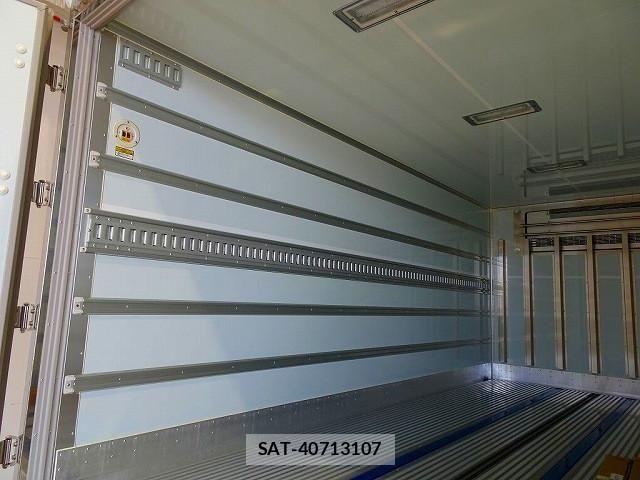 Hino DUTRO 2019-11 7961272-27