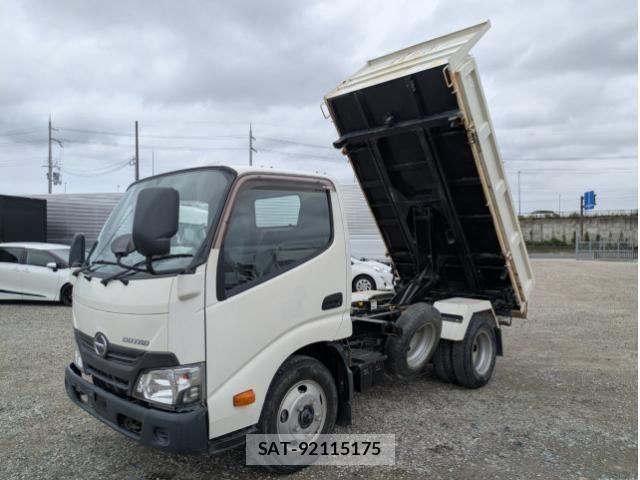 Hino DUTRO 2018-05 7961299-23
