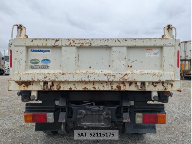 Hino DUTRO 2018-05 7961299-6