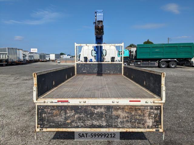 Hino DUTRO 2018-05 7961287-8