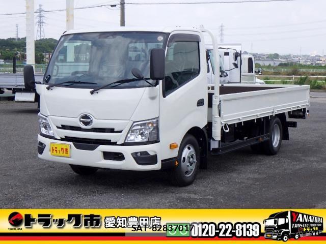 Hino DUTRO 2025-12 7961279-0