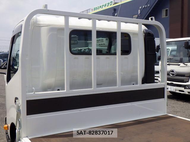 Hino DUTRO 2025-12 7961279-9