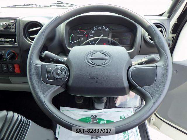 Hino DUTRO 2025-12 7961279-11