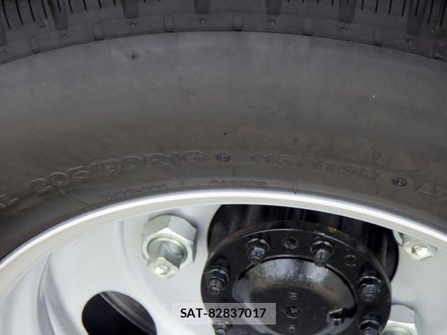 Hino DUTRO 2025-12 7961279-19
