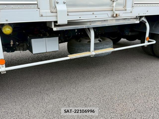 Hino DUTRO 2022-05 7961274-19