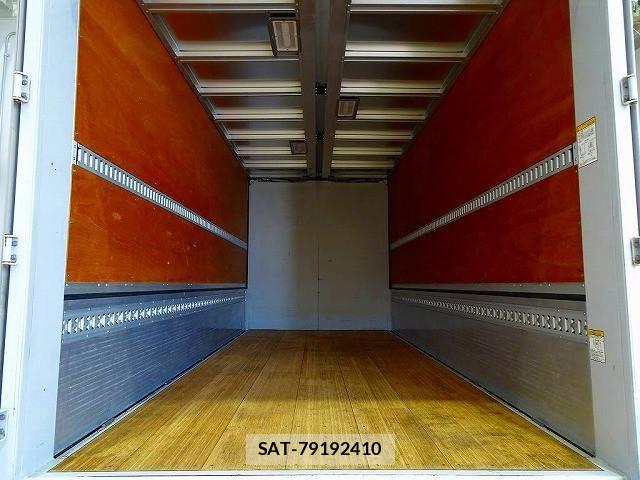 Hino DUTRO 2022-03 7961278-21