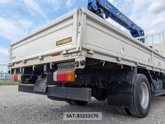 Hino DUTRO 2018-05 7961286-10