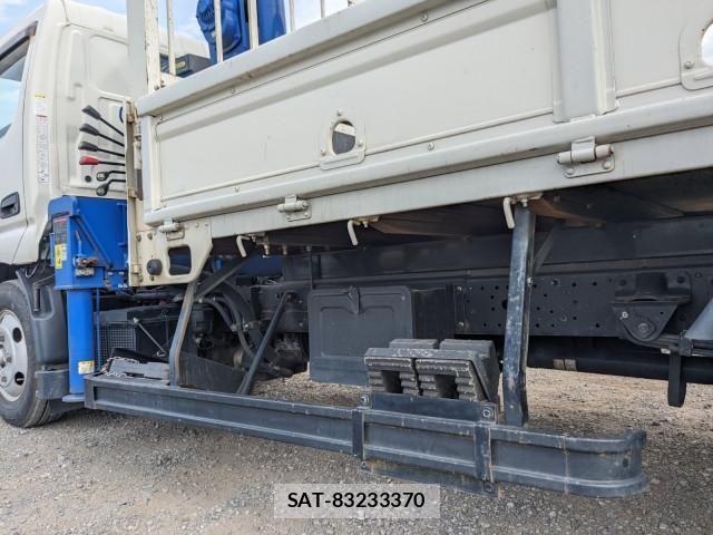 Hino DUTRO 2018-05 7961286-24