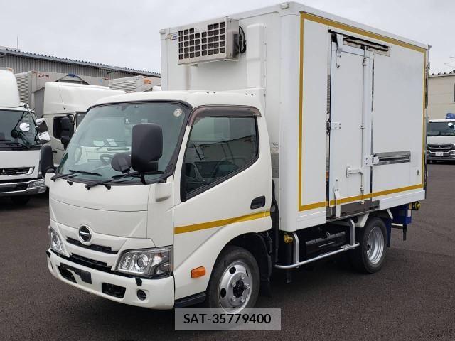 Hino DUTRO 2020-05 7961282-0