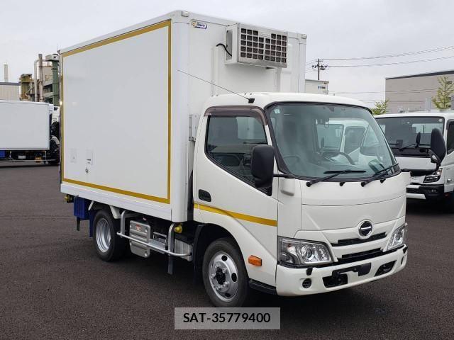 Hino DUTRO 2020-05 7961282-2