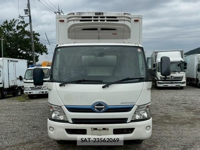 Hino DUTRO 2013-11 7961314-0