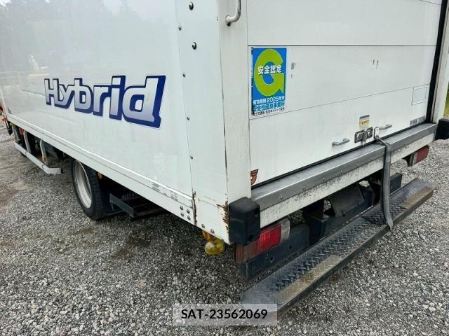 Hino DUTRO 2013-11 7961314-17