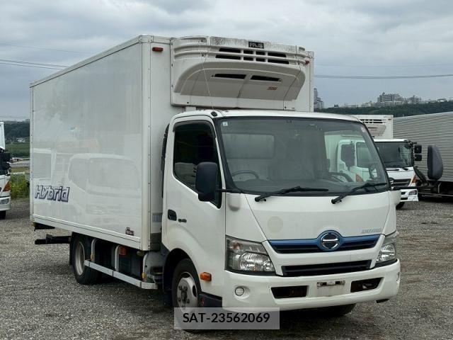 Hino DUTRO 2013-11 7961314-7