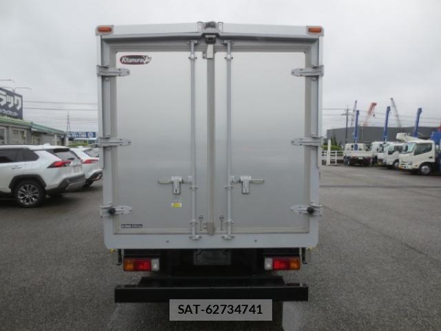 Hino DUTRO 2022-01 7961283-6