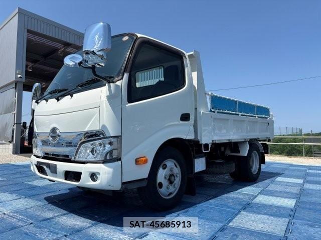 Hino DUTRO 2020-12 7961297-0