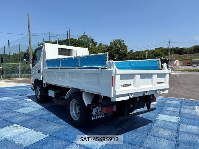 Hino DUTRO 2020-12 7961297-2
