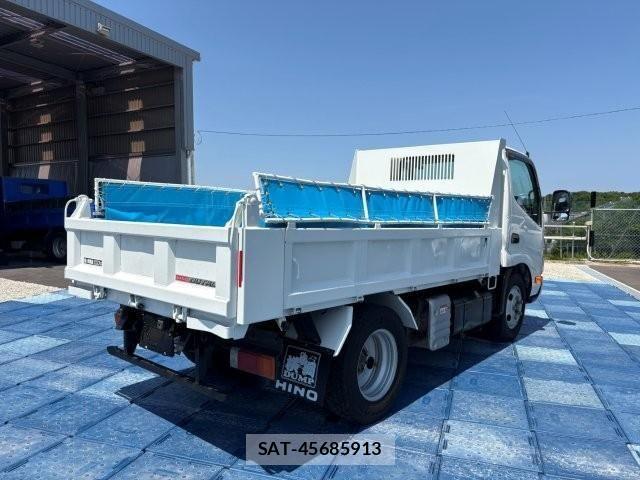 Hino DUTRO 2020-12 7961297-3