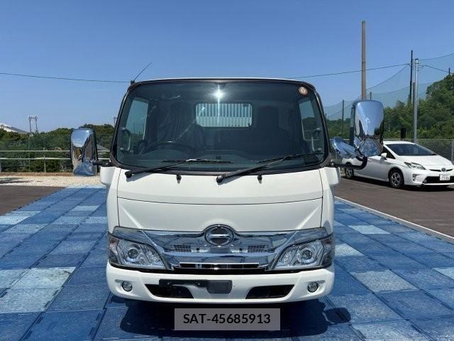 Hino DUTRO 2020-12 7961297-6
