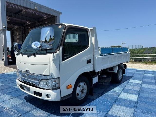 Hino DUTRO 2020-12 7961297-8