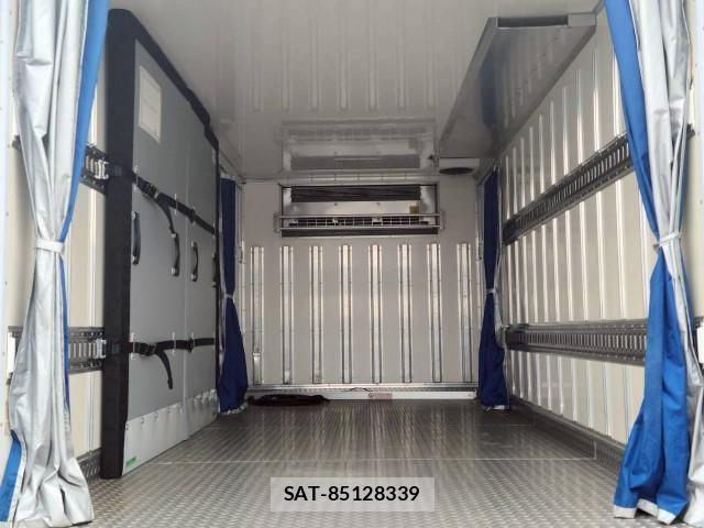 Hino DUTRO 2022-06 7961271-11