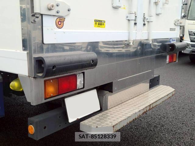 Hino DUTRO 2022-06 7961271-25