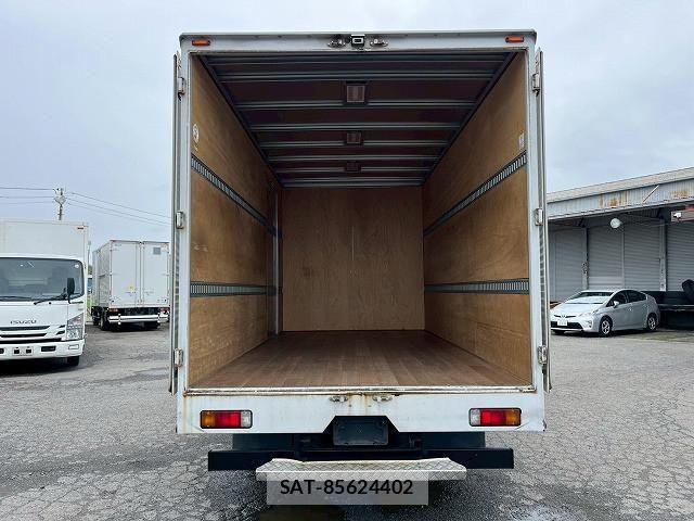 Hino DUTRO 2017-07 7961306-11