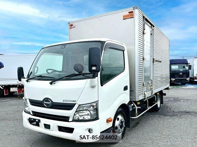 Hino DUTRO 2017-07 7961306-1