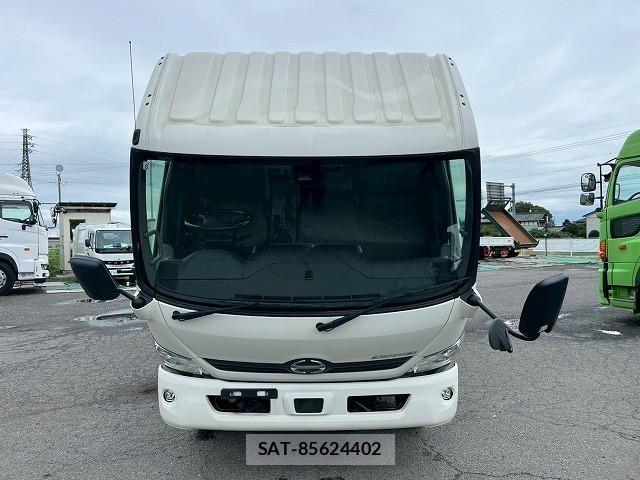 Hino DUTRO 2017-07 7961306-3